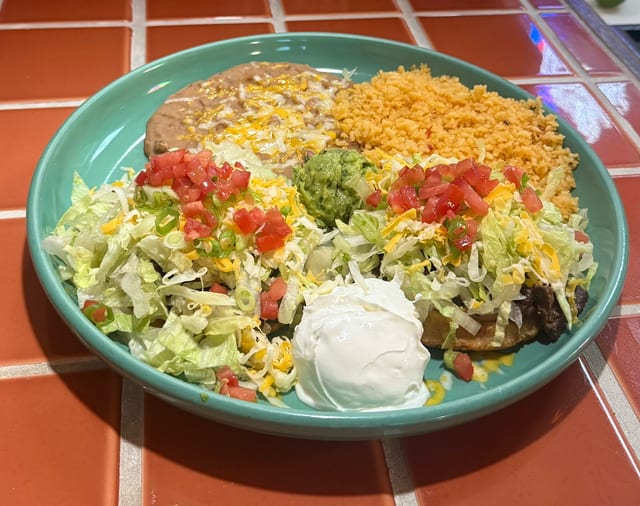 Sopitos.