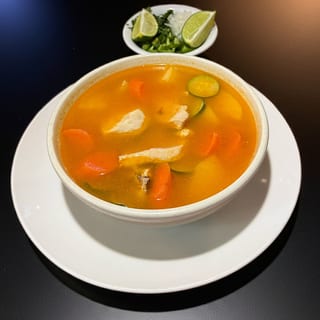 Large Caldo de Pollo
