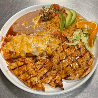 Pollo Asado Y Más